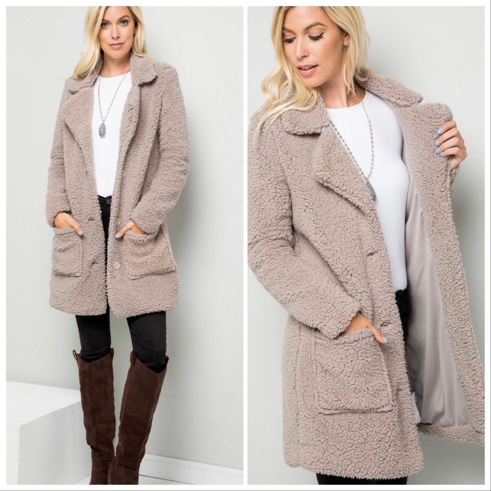 5⭐️GREY PLUSH TEDDY SHERPA BUTTON FRONT- Jacket - Picture 3 of 4